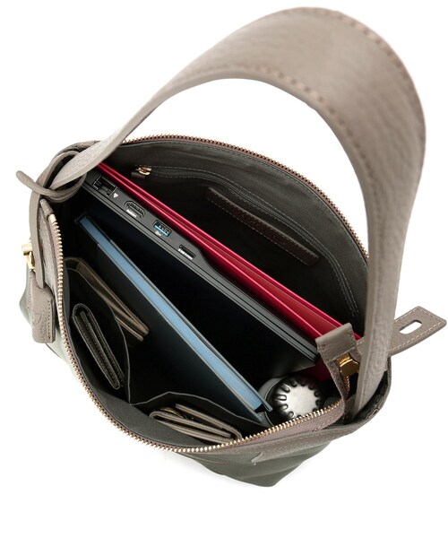 TOFF&LOADSTONE(トフアンドロードストーン)の「Key one handle(キーワンハンドル)(ハンドバッグ・レディース・ライトグレー系9・00)」の11枚目の写真
