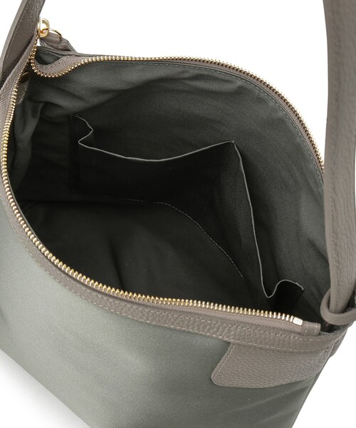TOFF&LOADSTONE(トフアンドロードストーン)の「Key one handle(キーワンハンドル)(ハンドバッグ・レディース・ライトグレー系9・00)」の13枚目の写真