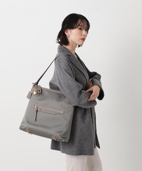 TOFF&LOADSTONE(トフアンドロードストーン)の「Key one handle(キーワンハンドル)(ハンドバッグ・レディース・ライトグレー系9・00)」の21枚目の写真