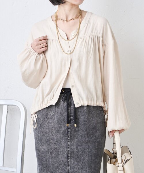 Jena espace merveilleux（ジェナ　エスパスメルヴェイユ）の「裾リボンドロストシャツ（シャツ/ブラウス・レディース・ブラック/アイボリー/グリーン・FREE）」の5枚目の写真