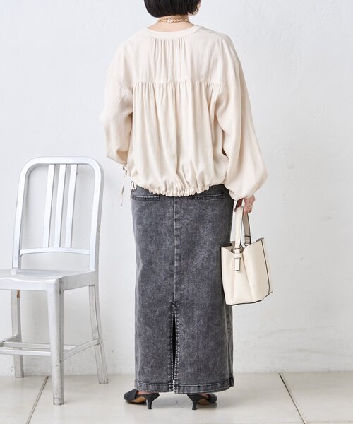 Jena espace merveilleux（ジェナ　エスパスメルヴェイユ）の「裾リボンドロストシャツ（シャツ/ブラウス・レディース・ブラック/アイボリー/グリーン・FREE）」の8枚目の写真