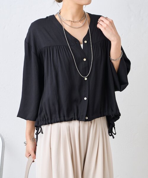 Jena espace merveilleux（ジェナ　エスパスメルヴェイユ）の「裾リボンドロストシャツ（シャツ/ブラウス・レディース・ブラック/アイボリー/グリーン・FREE）」の16枚目の写真