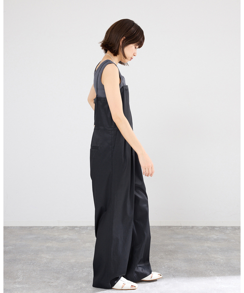 IENA（イエナ）の「ウォッシャブル スクエアネックサロペット（サロペット/オーバーオール・レディース・ブラック/チャコールグレー・36/38）」の9枚目の写真