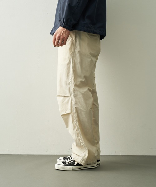 nanamica（ナナミカ）の「【nanamica/ナナミカ】Nylon Twill Deck Pants（カーゴパンツ・メンズ・ネイビー/ライトベージュ・30 inch/32inch）」の3枚目の写真