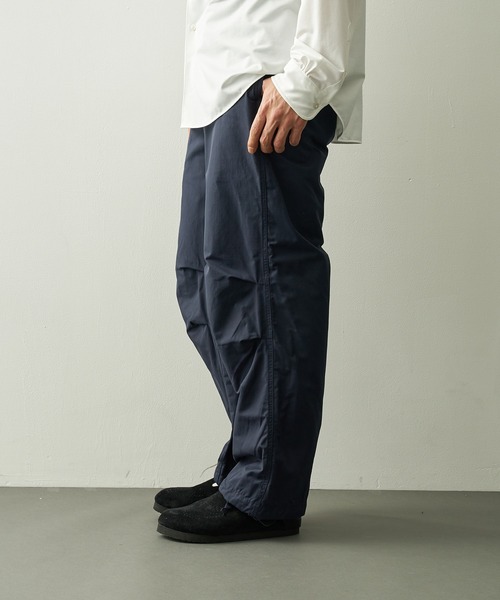 nanamica（ナナミカ）の「【nanamica/ナナミカ】Nylon Twill Deck Pants（カーゴパンツ・メンズ・ネイビー/ライトベージュ・30 inch/32inch）」の7枚目の写真