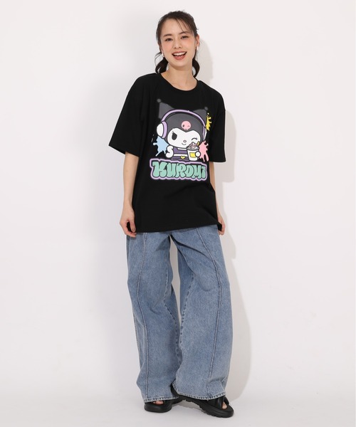 sanrio(サンリオ)の「親子お揃い サンリオ ペイントTシャツ 1555A(Tシャツ/カットソー・レディース・その他24/その他25/その他6/その他7・ユニセックスS/ユニセックスM/ユニセックスL)」の13枚目の写真