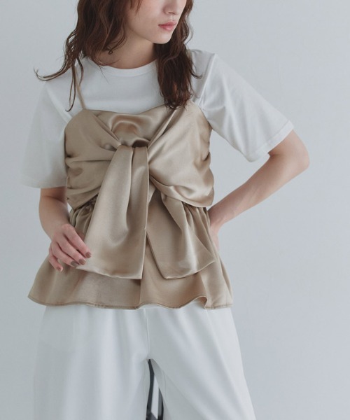 ECLAM（クラム）の「[ECLAM]サテンデザインビスチェ（その他トップス・レディース・グレイッシュベージュ・M/L）」の6枚目の写真