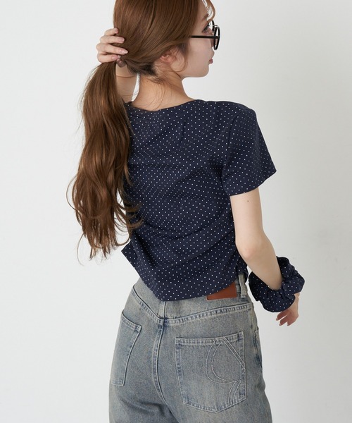 RAY CASSIN(レイカズン)の「シュシュセットVネック星柄Tシャツ(Tシャツ/カットソー・レディース・ホワイト/ネイビー/チャコールグレー・FREE)」の7枚目の写真