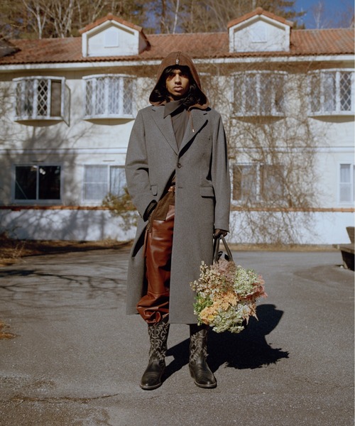 KHOKI(コッキ)の「Suede hooded wool coat(その他アウター・メンズ・グレー/ブラック・3)」の4枚目の写真