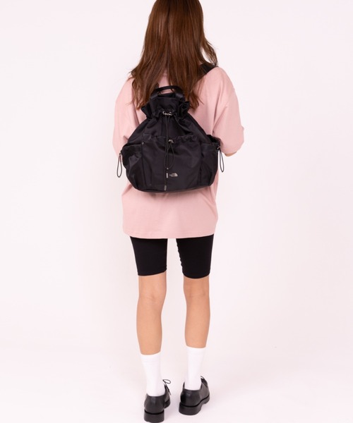THE NORTH FACE(ザノースフェイス)の「【THE NORTH FACE/ザ・ノースフェイス】3WAY 巾着ショルダーバッグ/リュック/バックパック/BONNEY PACK M/ユニセックス(バックパック/リュック・レディース・ブラック/クリーム・FREE)」の5枚目の写真