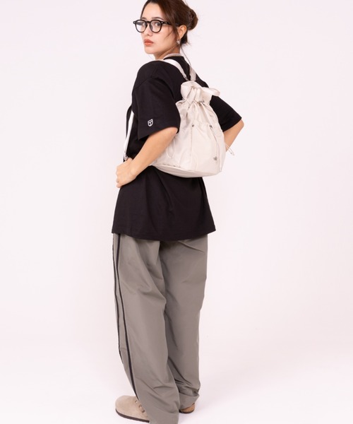 THE NORTH FACE(ザノースフェイス)の「【THE NORTH FACE/ザ・ノースフェイス】3WAY 巾着ショルダーバッグ/リュック/バックパック/BONNEY PACK M/ユニセックス(バックパック/リュック・レディース・ブラック/クリーム・FREE)」の17枚目の写真