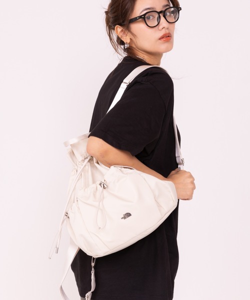 THE NORTH FACE(ザノースフェイス)の「【THE NORTH FACE/ザ・ノースフェイス】3WAY 巾着ショルダーバッグ/リュック/バックパック/BONNEY PACK M/ユニセックス(バックパック/リュック・レディース・ブラック/クリーム・FREE)」の20枚目の写真