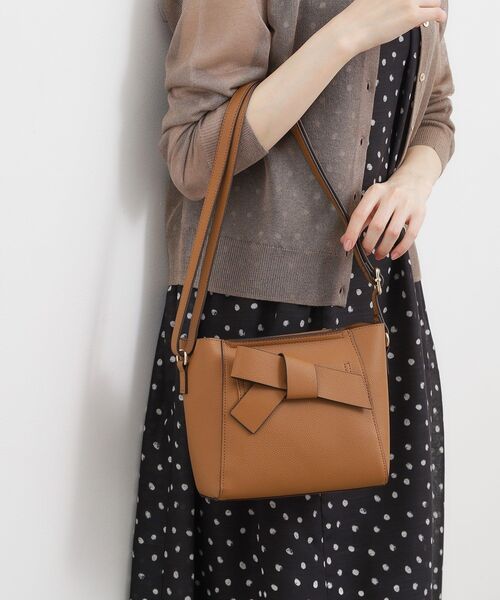 grove（グローブ）の「一枚革風リボンショルダー（ショルダーバッグ・レディース・ブラック/キャメル/ライトグレー・00）」の3枚目の写真