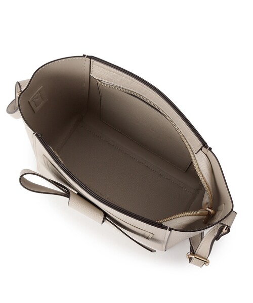 grove（グローブ）の「一枚革風リボンショルダー（ショルダーバッグ・レディース・ブラック/キャメル/ライトグレー・00）」の19枚目の写真