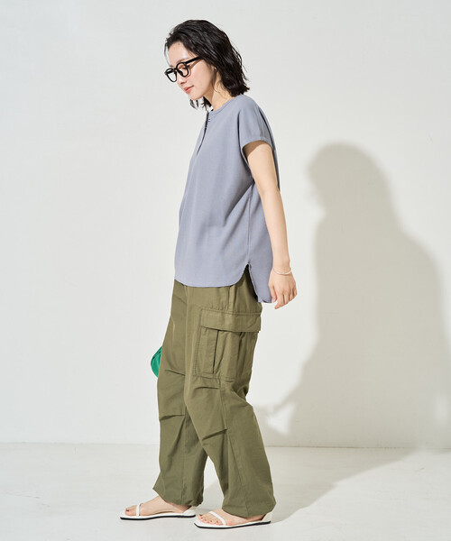 FREAK'S STORE（フリークスストア）の「限定展開　ミニ ワッフル ヘンリー ノースリーブ トップス（Tシャツ/カットソー・レディース・ブラック/オフホワイト/ブルー/ナチュラル/レモンイエロー/ベージュ・ﾌﾘ-）」の13枚目の写真