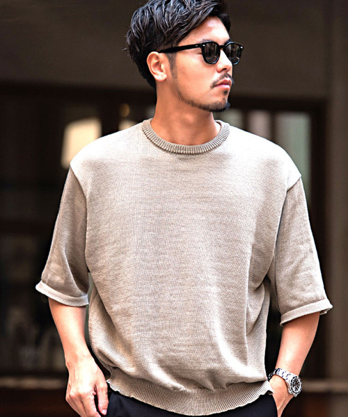 CavariA(キャバリア)の「『CavariA/キャバリア』【接触冷感】ウォッシャブル半袖ニット(Tシャツ/カットソー・メンズ・グレイッシュベージュ/グレー/ネイビー/チャコールグレー/サックスブルー/ブラック・L/XL/M)」の4枚目の写真