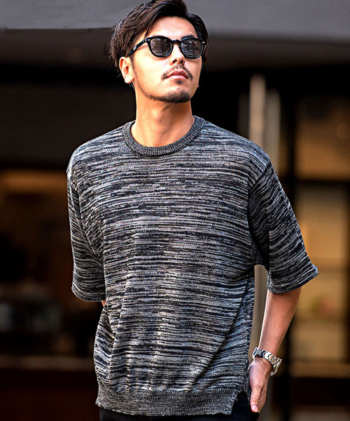 CavariA(キャバリア)の「『CavariA/キャバリア』【接触冷感】ウォッシャブル半袖ニット(Tシャツ/カットソー・メンズ・グレイッシュベージュ/グレー/ネイビー/チャコールグレー/サックスブルー/ブラック・L/XL/M)」の2枚目の写真