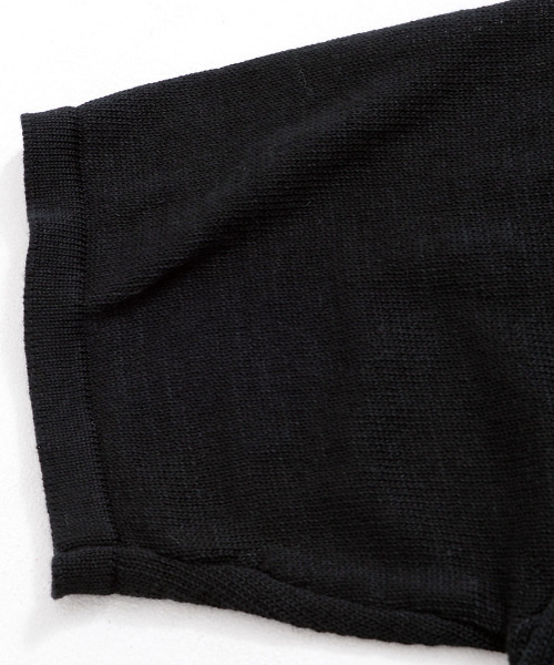 CavariA(キャバリア)の「『CavariA/キャバリア』【接触冷感】ウォッシャブル半袖ニット(Tシャツ/カットソー・メンズ・グレイッシュベージュ/グレー/ネイビー/チャコールグレー/サックスブルー/ブラック・L/XL/M)」の18枚目の写真