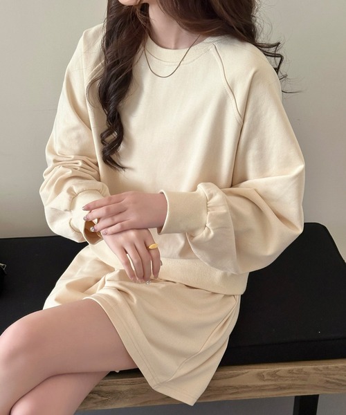 DAY CLOSET（デイ クローゼット）の「【セットアップ/肌なじみの良い裏パイル×表スウェット】ゆる感ワンマイル。 長袖リブトップス+ショートパンツ 上下2点セット レディース（スウェット・レディース・アイボリー/チャコールグレー/ライトグレー・L/M）」の9枚目の写真