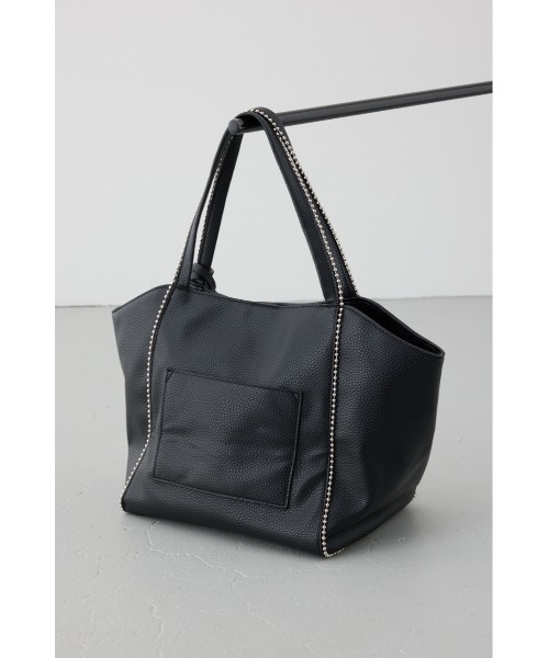 AZUL by moussy(アズールバイマウジー)の「ボールチェーントートバッグ【着用画像あり】(トートバッグ・レディース・アイボリー/ブラック・FREE)」の17枚目の写真