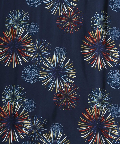 ANPAS(アンパス)の「Rayon Patterned Aloha Shirt / レーヨン 総柄 アロハシャツ オープンカラー 開襟シャツ メンズ トップス ハワイアンシャツ 半袖(シャツ/ブラウス・メンズ・グレー系/レッド系/ブラック系/ホワイト系/ネイビー系・L/LL/M)」の19枚目の写真