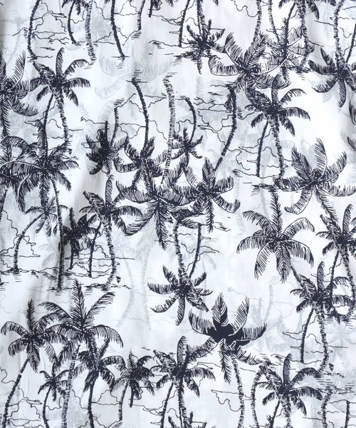 ANPAS(アンパス)の「Rayon Patterned Aloha Shirt / レーヨン 総柄 アロハシャツ オープンカラー 開襟シャツ メンズ トップス ハワイアンシャツ 半袖(シャツ/ブラウス・メンズ・グレー系/レッド系/ブラック系/ホワイト系/ネイビー系・L/LL/M)」の8枚目の写真