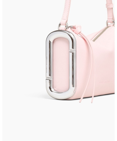 MARC JACOBS(マークジェイコブス)の「【新製品】SCENE SMALL SHOULDER BAG/シーン スモール ショルダー バッグ(ショルダーバッグ・レディース・ホワイト系その他/ワインレッド/ブラック/ベビーピンク・ONE SIZE)」の16枚目の写真