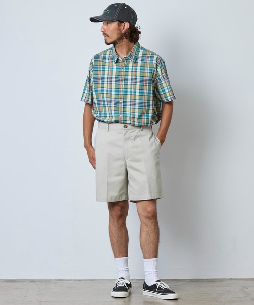 L.L.Bean(エルエルビーン)の「マドラス・シャツ、半袖 スライトリー・フィット 米国フィット・レギュラー(シャツ/ブラウス・メンズ・ブルー系その他2/オレンジ系その他/イエロー系その他/パープル系その他/ブルー系その他/ピンク系その他・MEDIUM/SMALL/LARGE)」の13枚目の写真