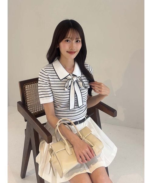SNIDEL(スナイデル)の「LACOSTE/ボウタイポロニットプルオーバー(ニット/セーター・レディース・イエロー/ホワイト・F)」の16枚目の写真