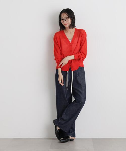 NANO universe（ナノユニバース）の「マシンウォッシャブルリネン混シアーニット Vネックカーディガン（カーディガン/ボレロ・レディース・ブラック/ライトベージュ/レッド・FREE）」の16枚目の写真