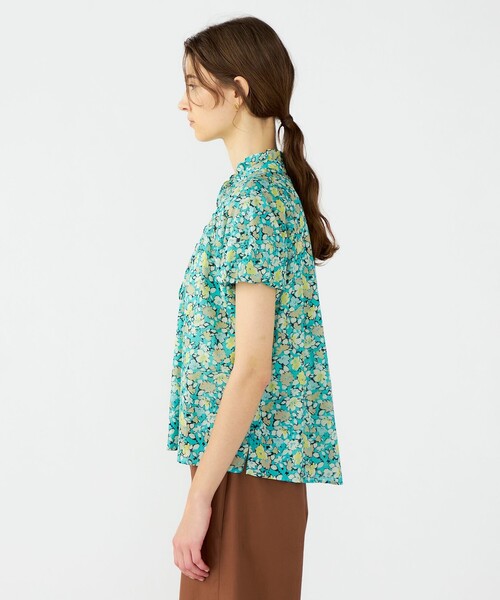 BALLSEY(ボールジィ)の「リルフラワープリント フリルカラーブラウス(シャツ/ブラウス・レディース・ブラウン系その他/ブルー系その他・36)」の5枚目の写真