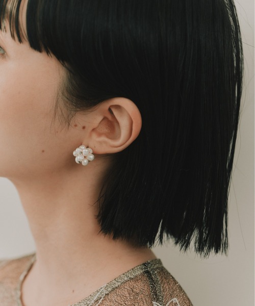 kaene(カエン)の「ブーケパールピアス(ピアス(両耳用)・レディース・ホワイト・FREE)」の6枚目の写真