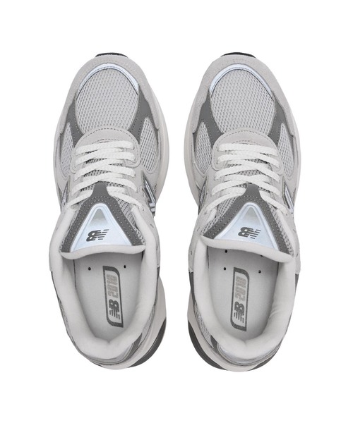 NEW BALANCE(ニューバランス)の「New Balance / ニューバランス U201011N(スニーカー・メンズ・グレー・26cm/26.5cm/27cm/27.5cm/28cm)」の3枚目の写真