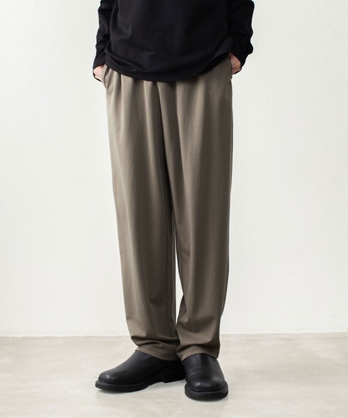 ATTACHMENT(アタッチメント)の「コットンダブルフェイス ラウンジトラウザーズ / COTTON DOUBLE FACE LOUNGE TROUSERS(その他パンツ・メンズ・グレイッシュベージュ/ダークグレー/ネイビー/ブラック・1/2/3/4/5)」の3枚目の写真