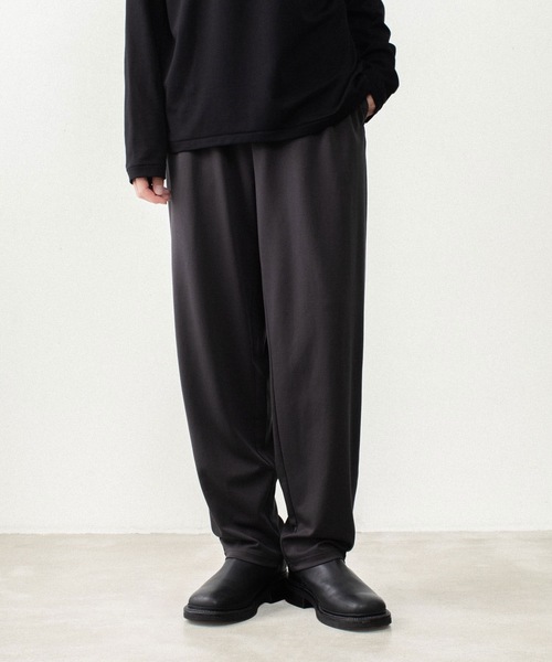 ATTACHMENT(アタッチメント)の「コットンダブルフェイス ラウンジトラウザーズ / COTTON DOUBLE FACE LOUNGE TROUSERS(その他パンツ・メンズ・グレイッシュベージュ/ダークグレー/ネイビー/ブラック・1/2/3/4/5)」の1枚目の写真
