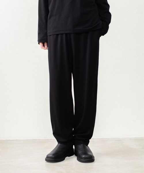 ATTACHMENT(アタッチメント)の「コットンダブルフェイス ラウンジトラウザーズ / COTTON DOUBLE FACE LOUNGE TROUSERS(その他パンツ・メンズ・グレイッシュベージュ/ダークグレー/ネイビー/ブラック・1/2/3/4/5)」の2枚目の写真