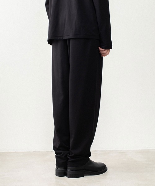 ATTACHMENT(アタッチメント)の「コットンダブルフェイス ラウンジトラウザーズ / COTTON DOUBLE FACE LOUNGE TROUSERS(その他パンツ・メンズ・グレイッシュベージュ/ダークグレー/ネイビー/ブラック・1/2/3/4/5)」の16枚目の写真