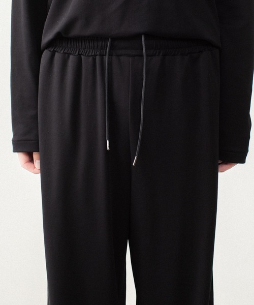 ATTACHMENT(アタッチメント)の「コットンダブルフェイス ラウンジトラウザーズ / COTTON DOUBLE FACE LOUNGE TROUSERS(その他パンツ・メンズ・グレイッシュベージュ/ダークグレー/ネイビー/ブラック・1/2/3/4/5)」の17枚目の写真