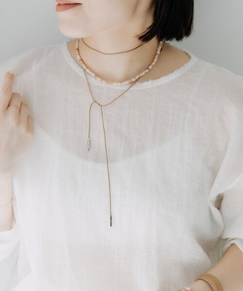 ear PAPILLONNER(イアパピヨネ)の「コットンロープネックレス(ネックレス・レディース・サンドベージュ/ホワイト・FREE)」の7枚目の写真