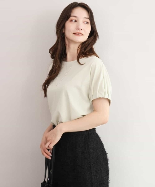 MK MICHEL KLEIN（エムケーミッシェルクラン）の「[UVカット/接触冷感/洗える]ギャザータックスリーブカットソー（Tシャツ/カットソー・レディース・ライトグリーン/ブラック・38）」の13枚目の写真