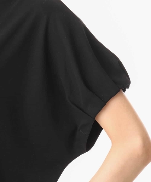 MK MICHEL KLEIN（エムケーミッシェルクラン）の「[UVカット/接触冷感/洗える]ギャザータックスリーブカットソー（Tシャツ/カットソー・レディース・ライトグリーン/ブラック・38）」の8枚目の写真