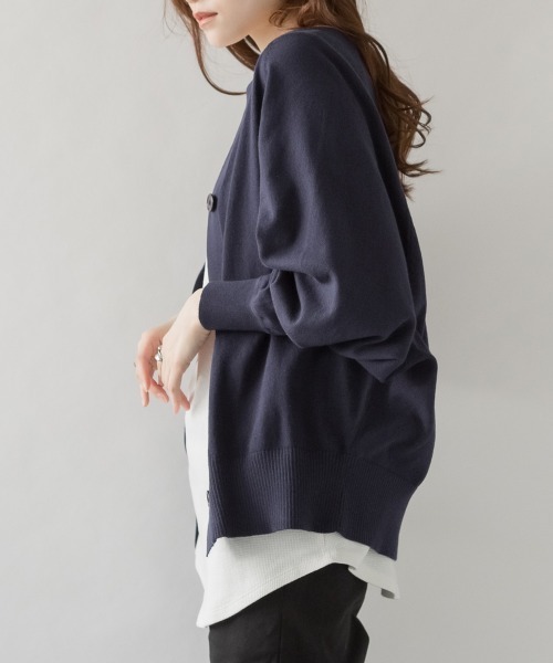 MARAI（マーライ）の「キーネックドルマンカーディガン ロングスリーブ（カーディガン/ボレロ・レディース・ブラック/グレイッシュベージュ/ネイビー・M～Ｌ/LL～3L/4L～5L）」の7枚目の写真
