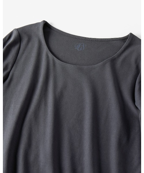 DoCLASSE( ドゥクラッセ)の「ハイカウントコットン・ジャケットイン(Tシャツ/カットソー・レディース・キナリ/ライトグレー/ダークグレー/キャメル/ダークネイビー・M/3L/S/L)」の10枚目の写真