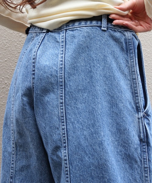 MEYAME（メヤメ）の「MEYAME/メヤメ　デニムワイドタックパンツ　DENIM WIDE TUCK PANTS　MEY-2516（デニムパンツ・レディース・ブルー・0/1）」の4枚目の写真