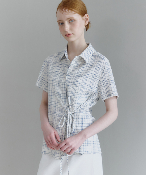 MICANE(ミケーネ)の「ウィラディストラップシャツ(シャツ/ブラウス・レディース・スカイブルー/アイボリー・SMALL/MEDIUM/LARGE/X-LARGE)」の4枚目の写真