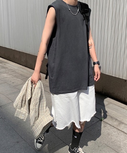 WYZ wear(ダブリューワイジィーウェア)の「オーバーサイズノースリーブTシャツ/ユニセックス(Tシャツ/カットソー・メンズ・チャコールグレー/ブラック/ホワイト・XL/L/M)」の22枚目の写真