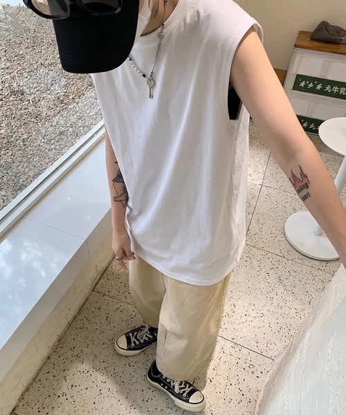 WYZ wear(ダブリューワイジィーウェア)の「オーバーサイズノースリーブTシャツ/ユニセックス(Tシャツ/カットソー・メンズ・チャコールグレー/ブラック/ホワイト・XL/L/M)」の10枚目の写真