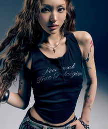 【NOMANUAL×TRUE RELIGION】NO RELIGION SHIRRING SLEEVELESS TEE / 【ノーマニュアル×トゥルーレリジョン】ノーレリジョンヘンリーネックシャーリングタンクトップ