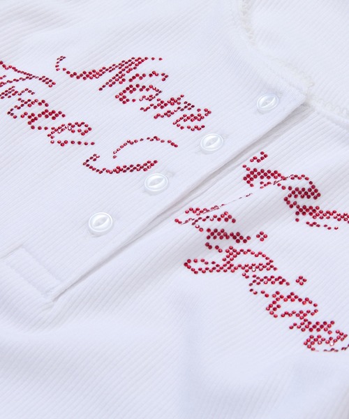 NOMANUAL（NOMANUAL）の「【NOMANUAL×TRUE RELIGION】NO RELIGION SHIRRING SLEEVELESS TEE / 【ノーマニュアル×トゥルーレリジョン】ノーレリジョンヘンリーネックシャーリングタンクトップ（タンクトップ・レディース・チャコール/ブラック/ホワイト・M/S）」の9枚目の写真