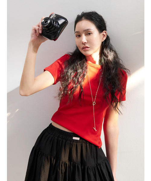 MORVE13(モルブ13)の「シグネチャーショートスリーブトップ(Tシャツ/カットソー・レディース・アイボリー/スカイブルー/レッド/ネイビー/ブラック・SMALL/MEDIUM)」の8枚目の写真